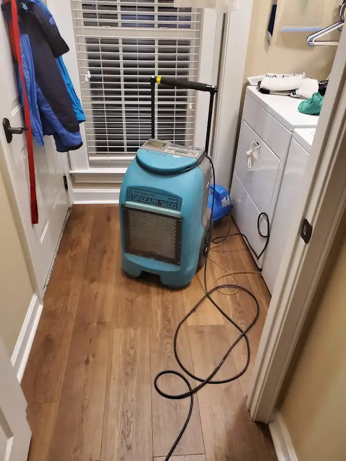 Commercial dehumidifier deployed for Flood Damage Cleanup in Cleveland Heights