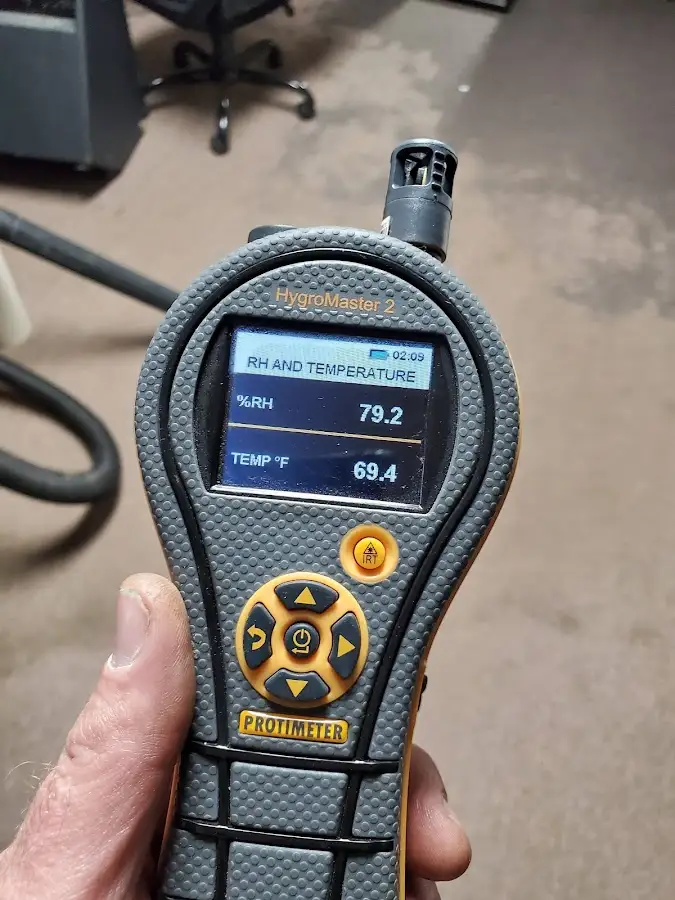 Moisture meter humidity assessment for Mold Remediation & Removal in Cleveland Heights